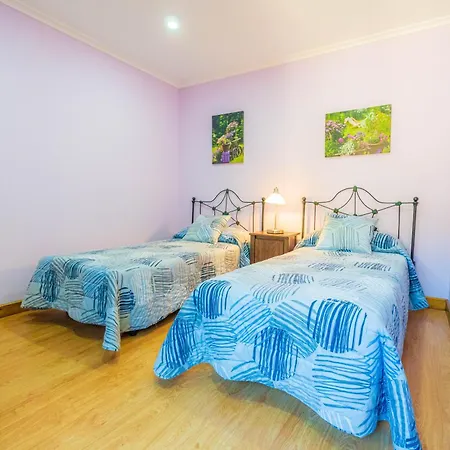 Apartment La Casa De Adriana Baro (Cantabria)
