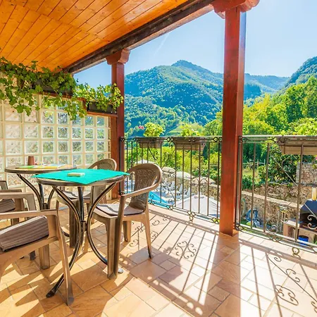 La Casa De Adriana * Baro (Cantabria)